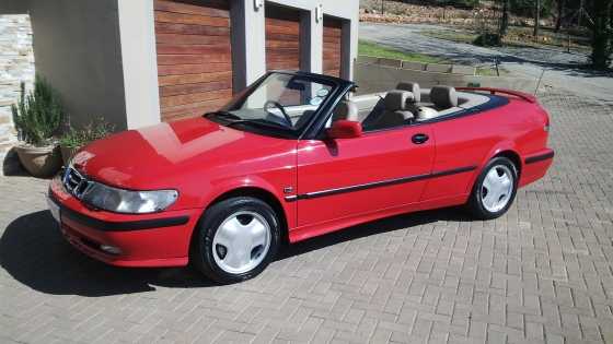 Saab 2l turbo Convirtable mint cond.
