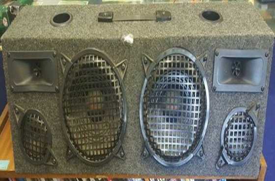 Sakyno 8quot3 way car speaker box.