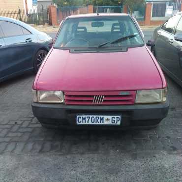 Sales 2000 fiat uno for R 17500