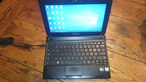 SAMSUNG 10.1quot Netbook, 320Gb HDD, 1.66Ghz Atom CPU,1Gb Ram