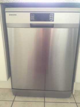 SAMSUNG 12 Place Dishwasher FOR SALE