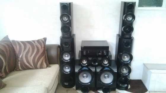 Samsung 5.2 3D sound system Home Theater