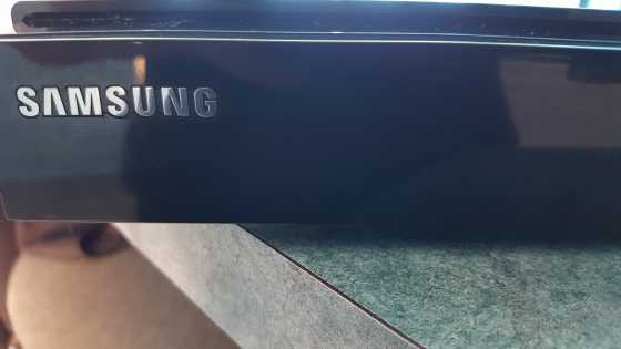 Samsung BD-J7500 Blu-ray Player