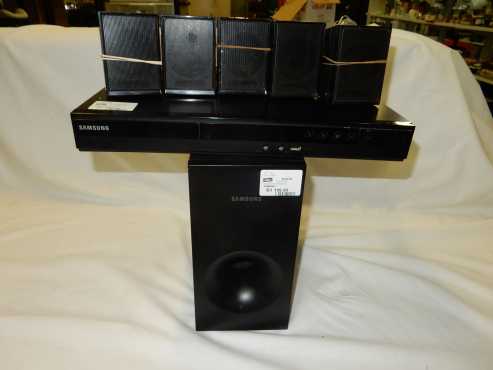 Samsung DVD Player  6 Speakers