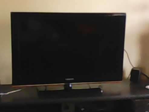 SAMSUNG  FULL HD  LCD SERIES 5 FLAT SCREEN WITH HDMI UNIT