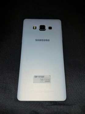 Samsung Galaxy A7 3 moths old