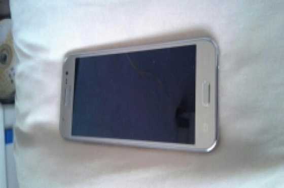 Samsung galaxy j5 gold eddition  urgent sale