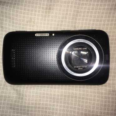 Samsung Galaxy K zoom, model sm-c115