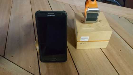 Samsung galaxy note 3  gear R5500