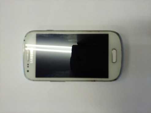 Samsung galaxy S3 Mini.