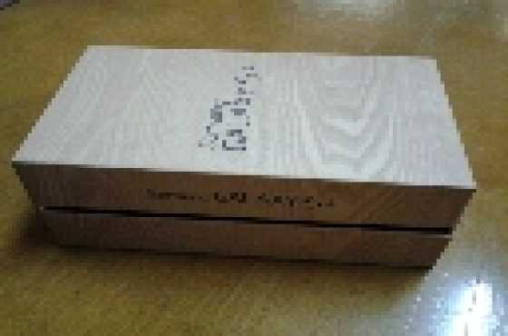 Samsung Galaxy S4 in box for sale