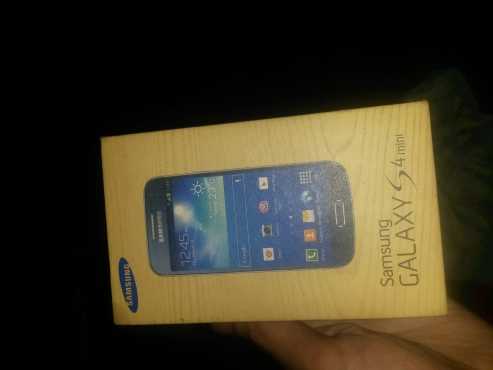 samsung galaxy s4mini to swop or for sale