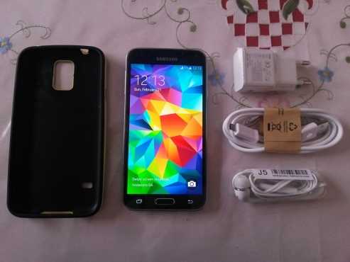 Samsung Galaxy S5 LTE Charcoal Black