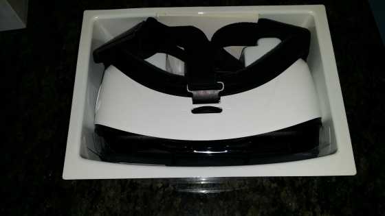 Samsung Gear VR  brand new urgent sale