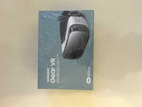 Samsung Gear VR Headset BRAND NEW