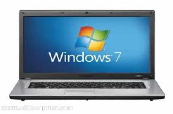 Samsung laptop very clean r2300