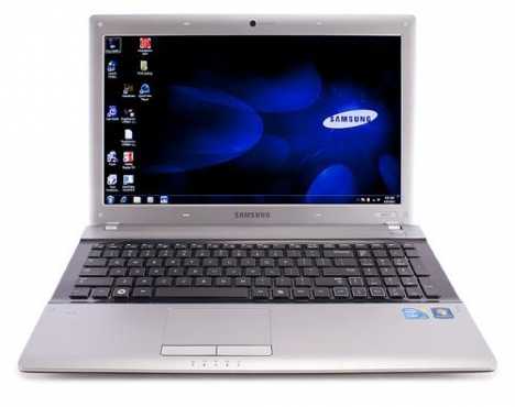 Samsung laptop with webcam very clean r2300