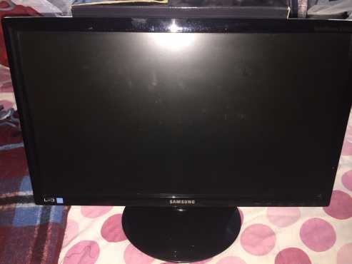 Samsung pc monitor for sale