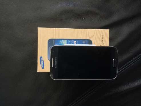 Samsung S4 mini to swop for iphone 5 ipod touch