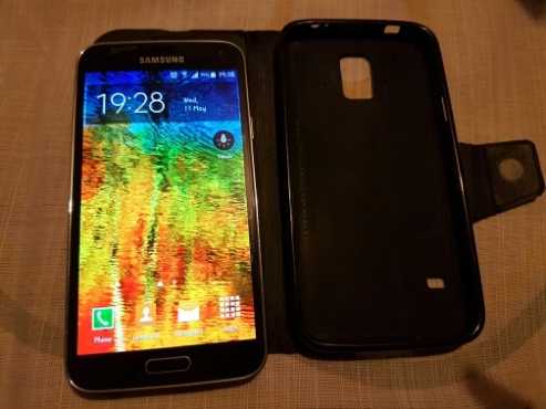 Samsung S5 and Samsung Tab 2 10.1 for sale