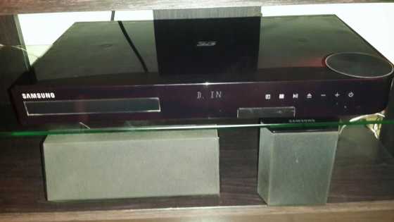 Samsung smart 3D blu ray theater system