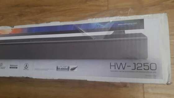 Samsung Soundbar HW-J250 - New