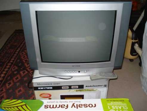 SAMSUNG TV 54CM  In excellent