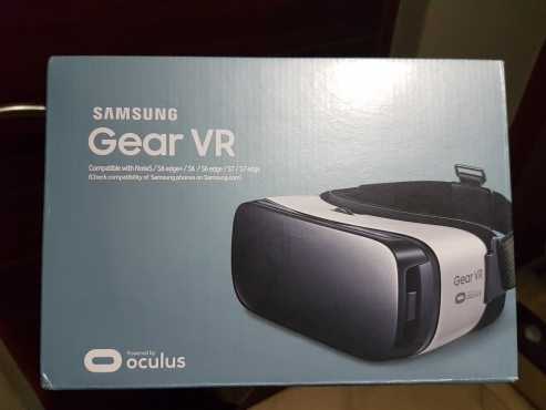 SAMSUNG VR GEAR NEW