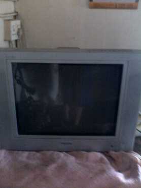 sansui 54cm pure flat box TV