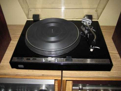 sansui 636 direct drive servo turntable top of ranges