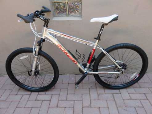 Schwinn Mesa Sport 26inch Mounain bike