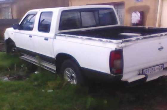 SE hardbody Nissan 1999,v6