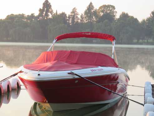 Sea Ray 220 Select