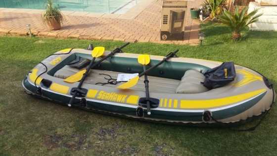 Seahawk 400 inflatatble paddle boat still new