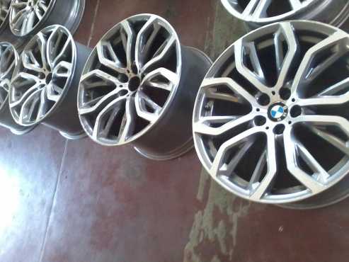 Second hand BMW 21 inch original Motorsport mags.