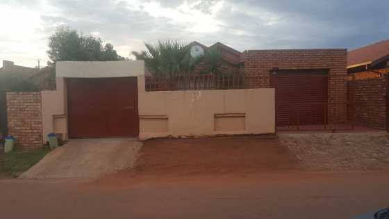 Secured house in Soshanguve Block xx