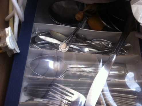 Selection of Crockery and cutlery between R10 and R300