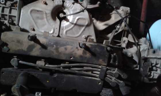 selling  2006  honda  FR-V   2.0   car parts and 1992-1996  distributor