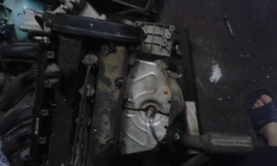 selling  2010   1.6   ford  ikon   engine  and  car  parts