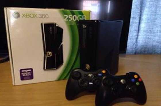 Selling an Xbox 360 250GB with 2 controllers