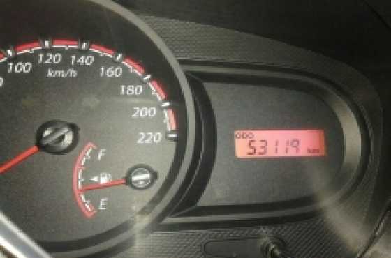 Selling my ford figo in perfect condition  Diesel
