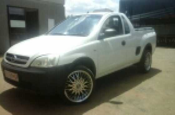 selling opel corsa utility 1.7tdi desel