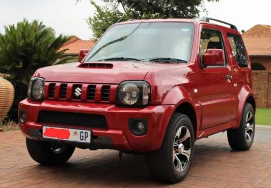 Selling Suzuki Jimny 2013