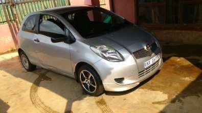 SELLING TOYOTA YARIS,3 DOOR 2008 MODEL