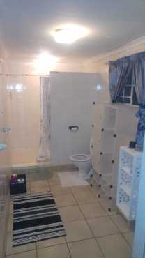 Semi furnished Apartment in Newlands