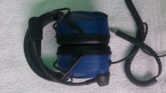 Sennheiser HME 120 helicopter headset