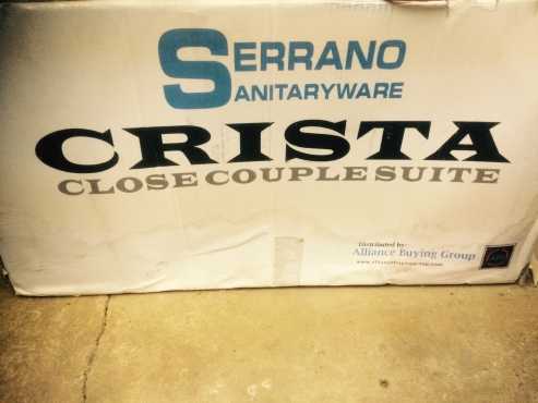 Serrano close couple toilet set