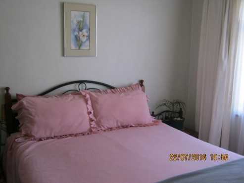 Serviced bedrooms available in Melville Area-R2250.00 pm Inclusive rate. No deposit required