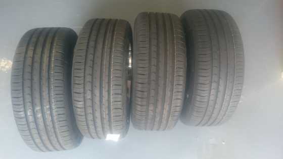 Set of 1552 Snowflake reps for sale with tyres