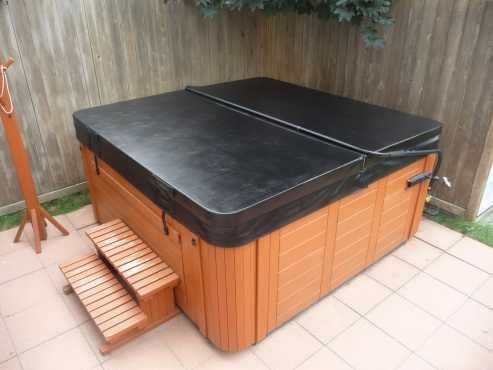 sets of plug and play portable Jacuzzi tubs For sale